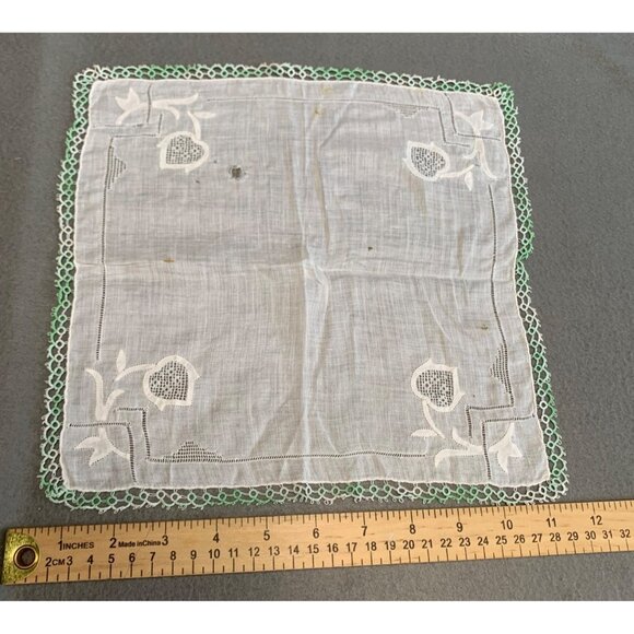 Vintage Handkerchief Collection Mix of Floral Patterns & Embroidered Designs - Picture 3 of 13